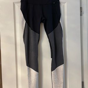 CALIA by Carrie Underwood Leggings